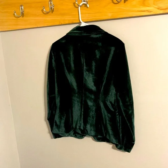 Allegra K emerald green shawl collar blazer. Size Medium - Picture 3 of 6